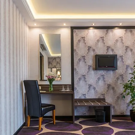 Victoria Garden Es Etterem Gasthof 3*