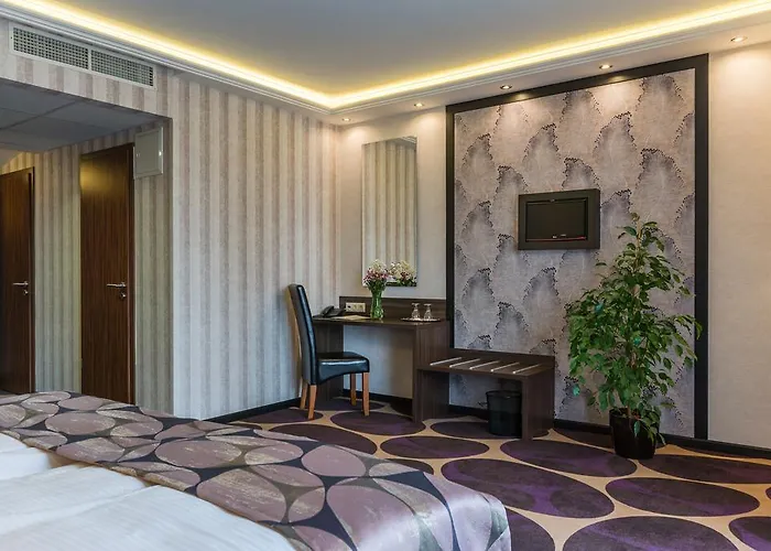 Victoria Garden Es Etterem بيت ضيافة