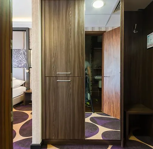 Victoria Garden Es Etterem 3*